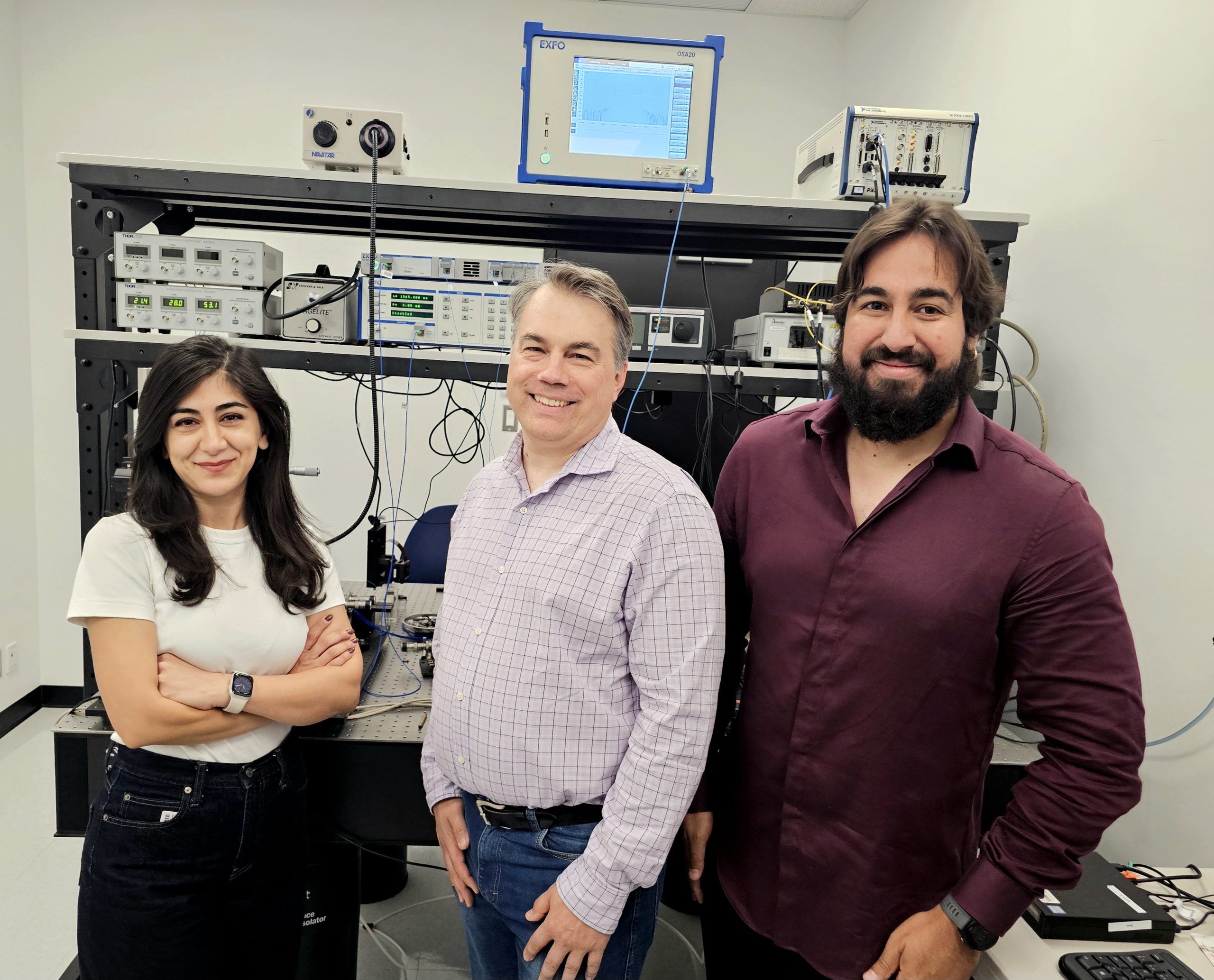 L’article « Integrated silicon nitride devices via inverse design », signé par Pr Michaël Ménard de l’ÉTS Montréal, parait dans la revue Nature Communications